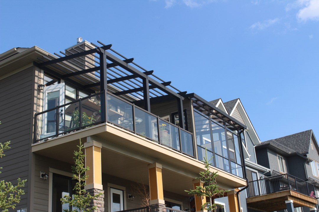 Blueflower Sunrooms - Service - Claresholm Sunrooms (1)